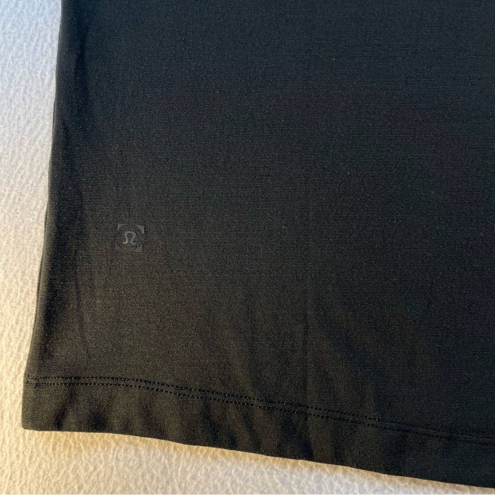 Lululemon Mens Activewear Golf Polo